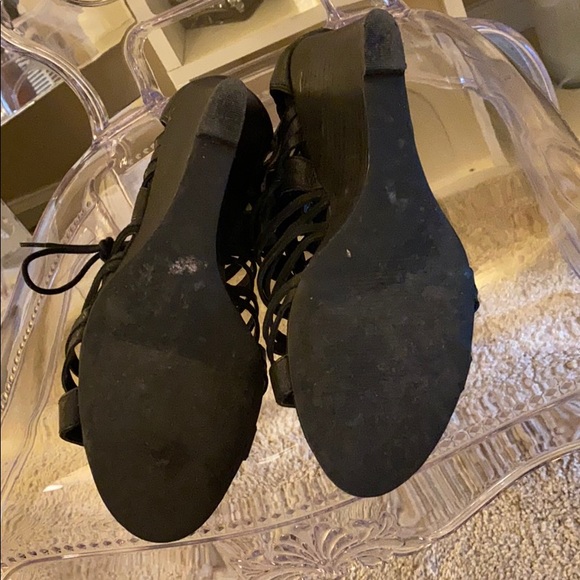 Nine West Gladiator Wedges - Picture 6 of 7